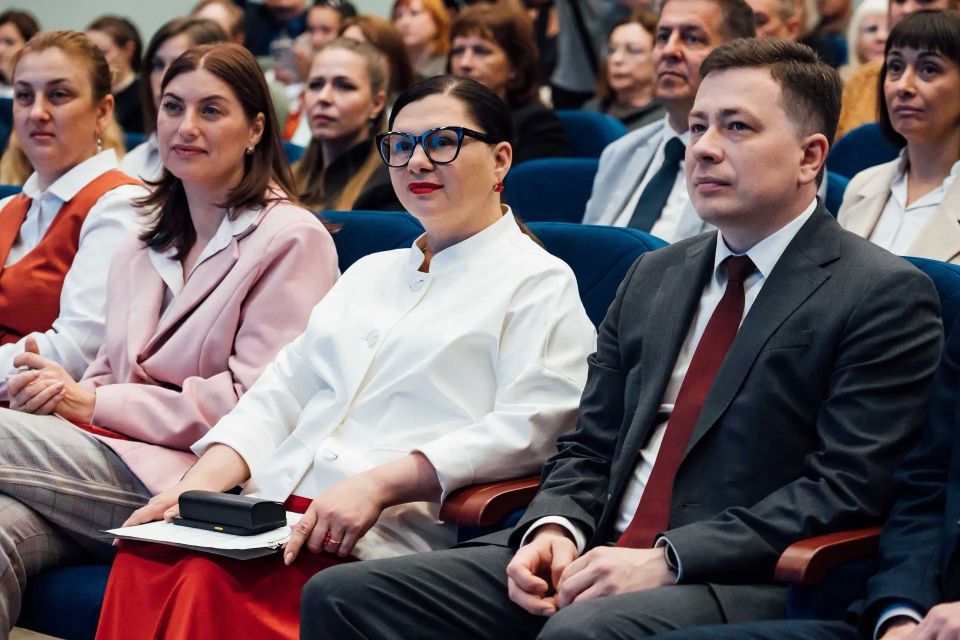 В Саратове состоялся Первый форум по охране труда В Саратове состоялся Первый форум по охране труда