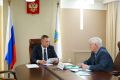 Губернатор Саратовской области Роман Бусаргин провел рабочую встречу с директором научно-исследовательского противочумного института «Микроб» Роспотребнадзора Владимиром Кутыревым
