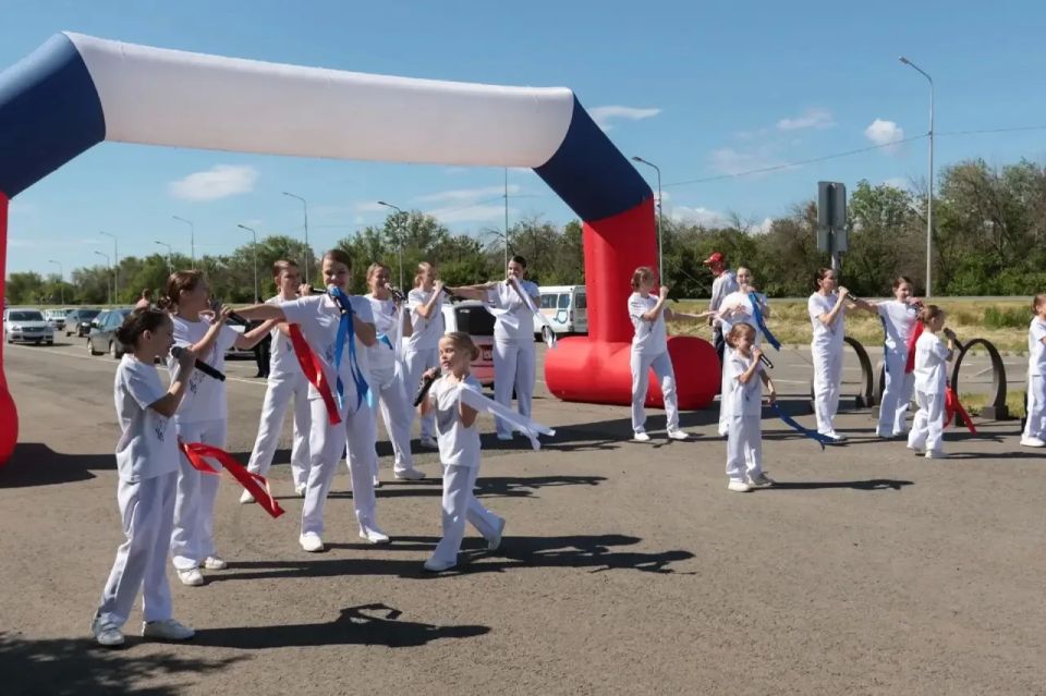 В Энгельсе прошёл традиционный велопробег «Поехали!» В Энгельсе прошёл традиционный велопробег «Поехали!»