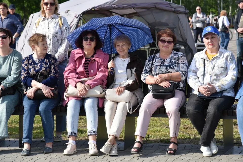 В парке «Центральный» состоялся концерт ансамбля песни и пляски Приволжского округа войск национальной гвардии России В парке «Центральный» состоялся концерт ансамбля песни и пляски Приволжского округа войск национальной гвардии России