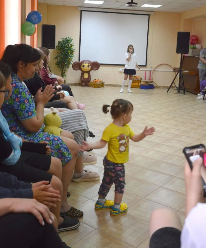 Пациенты детской городской больницы встретили День защиты детей улыбками Пациенты детской городской больницы встретили День защиты детей улыбками