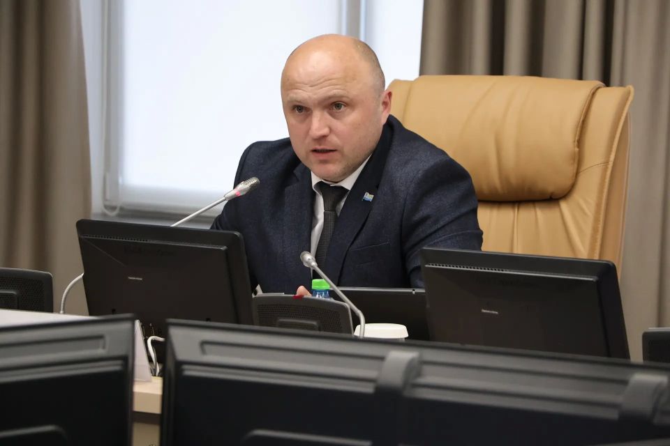 В Саратовской областной Думе на встрече с представителями организаций общественного питания поддержал предложение создать рабочую группу при областной Торгово-промышленной палате В Саратовской областной Думе на встрече с представителями организаций общественного питания поддержал предложение создать рабочую группу при областной Торгово-промышленной палате