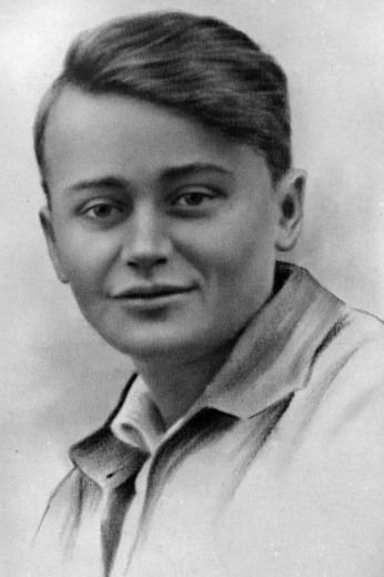 100 лет со дня рождения Героя Советского Союза Олега Кошевого