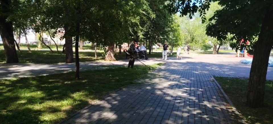 Благоустройство зеленых зон продолжается Благоустройство зеленых зон продолжается