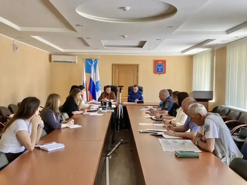 Представитель прокуратуры Гагаринского административного района г. Саратов принял участие в заседании комиссии по делам несовершеннолетних и защите их прав