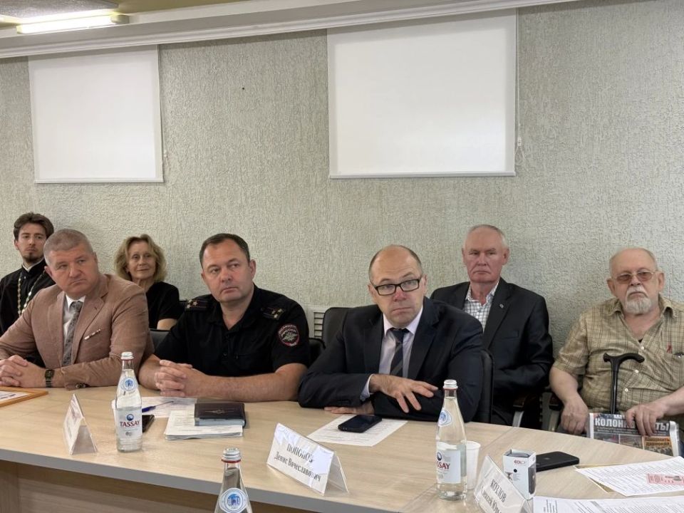 Общественная наблюдательная комиссия Саратовской области нового созыва провела первое заседание Общественная наблюдательная комиссия Саратовской области нового созыва провела первое заседание