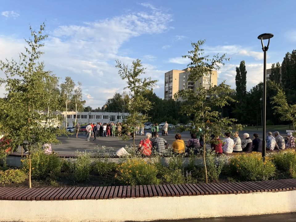 В микрорайоне Пролетарский прошла встреча с жителями, посвящённая развитию сквера на улице Прессовой В микрорайоне Пролетарский прошла встреча с жителями, посвящённая развитию сквера на улице Прессовой