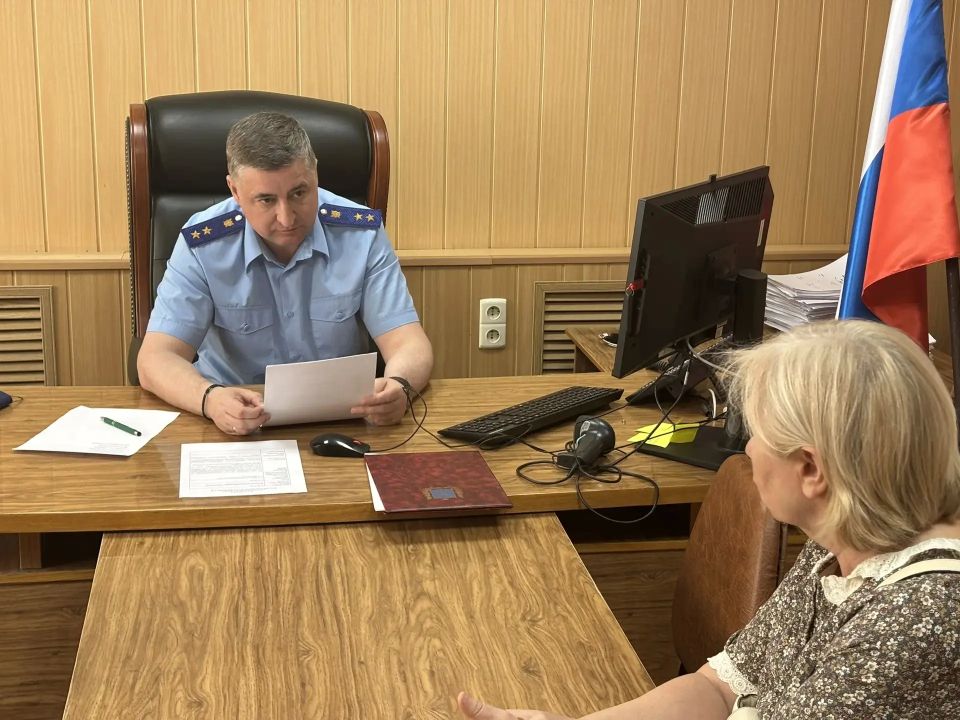 Прокурор Саратовской области Сергей Филипенко провел в Аткарске выездной личный прием граждан