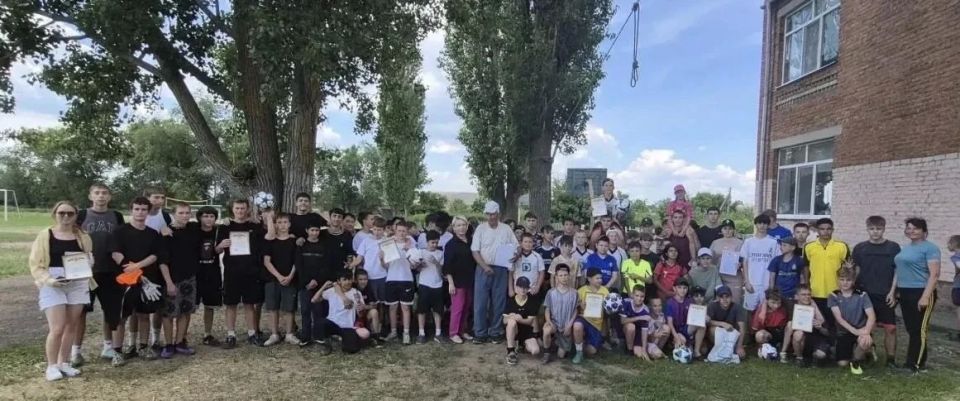 В Красноярском МО прошел футбольный турнир В Красноярском МО прошел футбольный турнир
