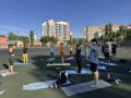 Начинаем утро со спортом!. Сегодня ранним утром в программе пилатес и растяжка, а вечером будут занятия по северной ходьбе, воркауту и оздоровительная тренировка