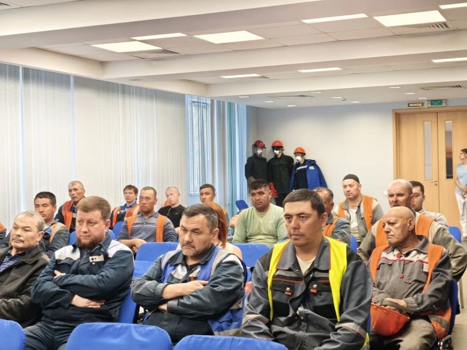 На «МЗ Балаково» был проведен семинар с мигрантами, осуществляющими трудовую деятельность на территории района На «МЗ Балаково» был проведен семинар с мигрантами, осуществляющими трудовую деятельность на территории района