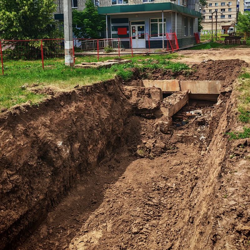 В Балакове каждый день готовим к зиме тепловые сети В Балакове каждый день готовим к зиме тепловые сети