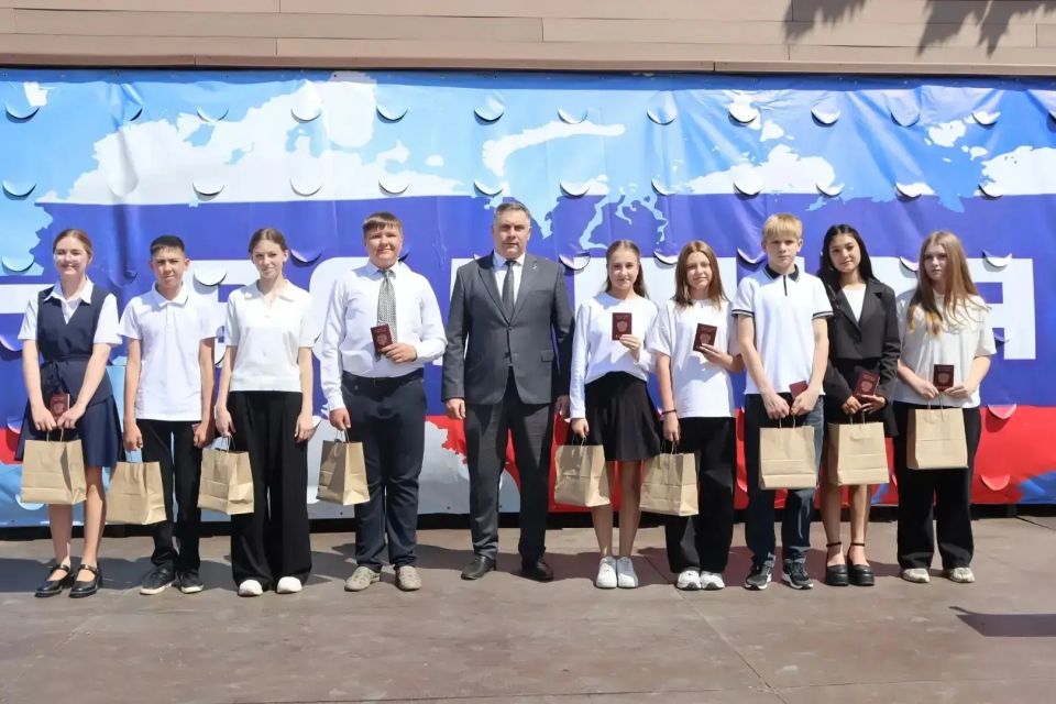 В муниципальных районах области отметили День России В муниципальных районах области отметили День России