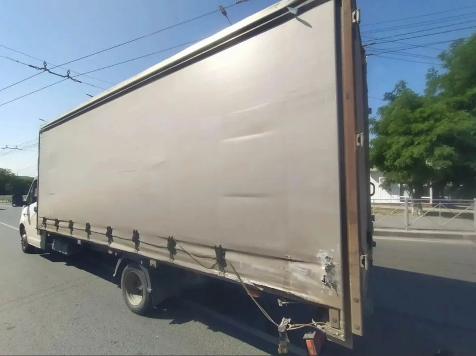 В Саратове полицейские устанавливают обстоятельства ДТП В Саратове полицейские устанавливают обстоятельства ДТП