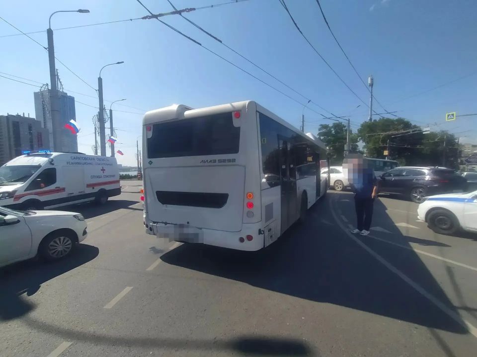 По поручению прокурора Саратовской области Сергея Филипенко прокуратура Волжского района города Саратова контролирует установление обстоятельств ДТП с участием общественного транспорта По поручению прокурора Саратовской области Сергея Филипенко прокуратура Волжского района города Саратова контролирует установление обстоятельств ДТП с участием общественного транспорта