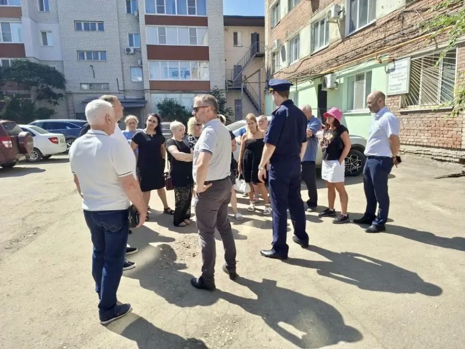 Руководителем территориального следственного отдела проведен выездной прием граждан в Энгельсском районе Руководителем территориального следственного отдела проведен выездной прием граждан в Энгельсском районе