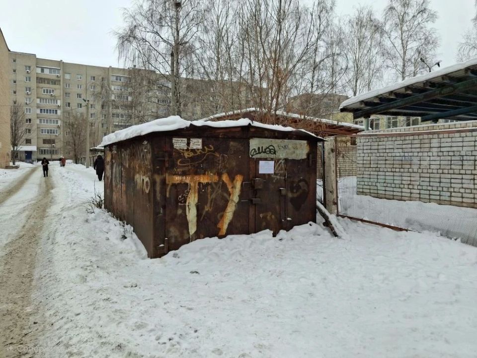 В Балаково продолжается демонтаж незаконно установленных гаражей В Балаково продолжается демонтаж незаконно установленных гаражей