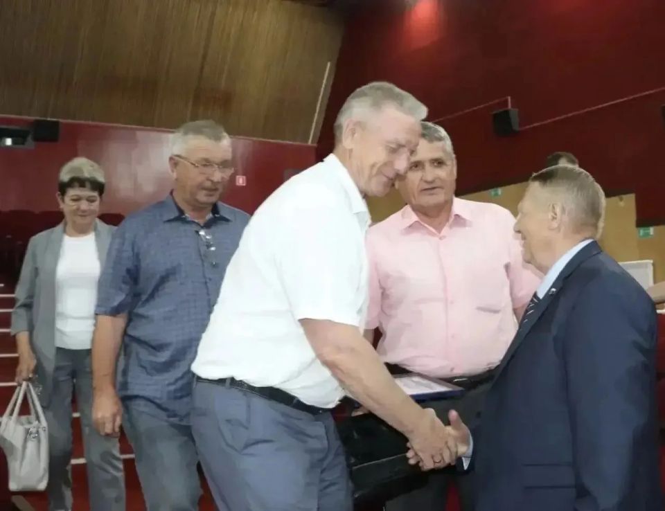 Панков вместе с жителями формирует программу развития районов округа Панков вместе с жителями формирует программу развития районов округа