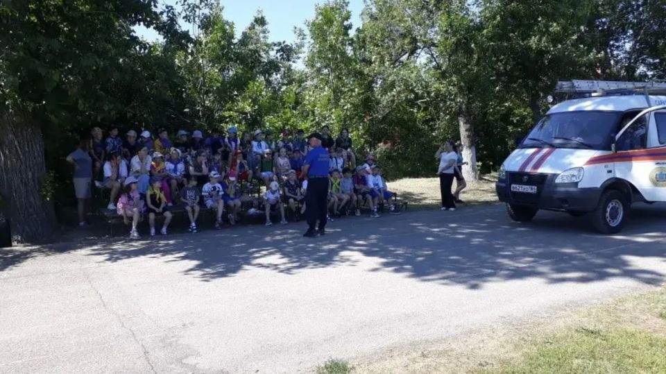 ЦИФРЫ НЕДЕЛИ. В истекший период с 08.06.2026 года по 14.06.2026 года в ОГУ «Служба спасения Саратовской области» обратились 192 человека, 138 человек получили квалифицированную консультацию по интересующим их вопросам ЦИФРЫ НЕДЕЛИ. В истекший период с 08.06.2026 года по 14.06.2026 года в ОГУ «Служба спасения Саратовской области» обратились 192 человека, 138 человек получили квалифицированную консультацию по интересующим их вопросам
