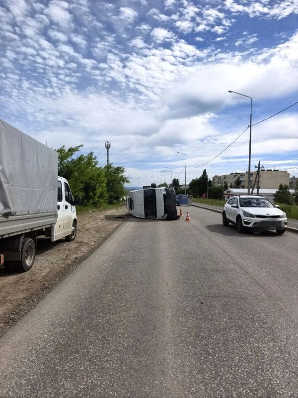 По поручению прокурора Саратовской области Сергея Филипенко прокуратура Гагаринского административного района города Саратова контролирует установление обстоятельств ДТП, в котором пострадали люди По поручению прокурора Саратовской области Сергея Филипенко прокуратура Гагаринского административного района города Саратова контролирует установление обстоятельств ДТП, в котором пострадали люди