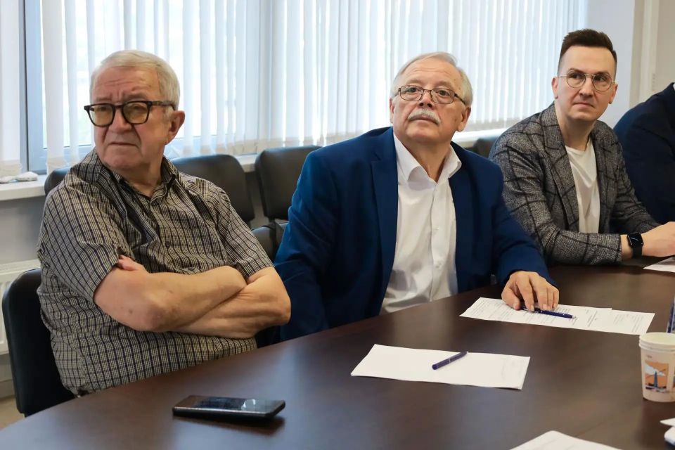 В Саратовской области обсудили внедрение мунициального инвестиционного стардарта 2.0 В Саратовской области обсудили внедрение мунициального инвестиционного стардарта 2.0
