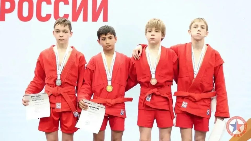 В Уфе прошло Первенство России по самбо среди юношей и девушек 12–14 лет