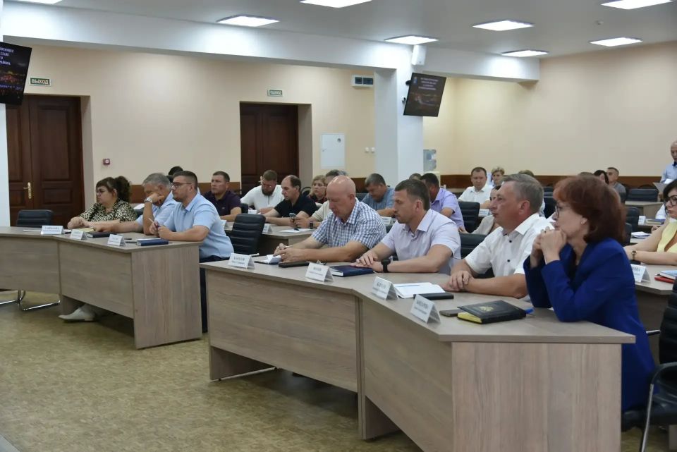 Сегодня провели постоянно действующее совещание Сегодня провели постоянно действующее совещание