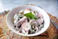 Доступный салат из морепродуктов: легкость и вкус по разумной цене