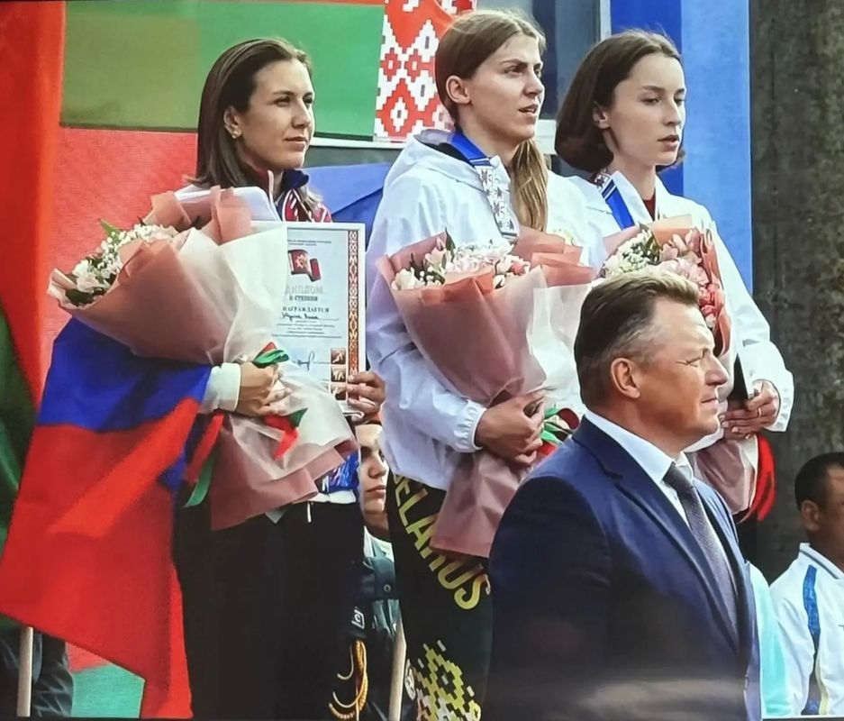 Серебро на международных соревнованиях Серебро на международных соревнованиях
