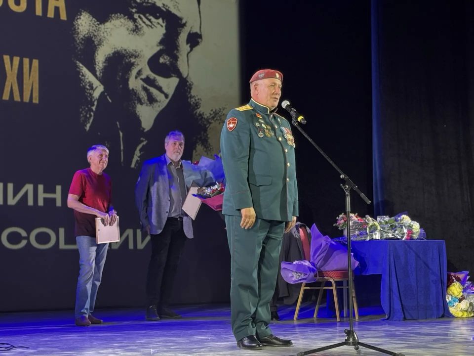 Сегодня состоялся благотворительный концерт в поддержку наших земляков, которые сегодня защищают безопасность страны Сегодня состоялся благотворительный концерт в поддержку наших земляков, которые сегодня защищают безопасность страны
