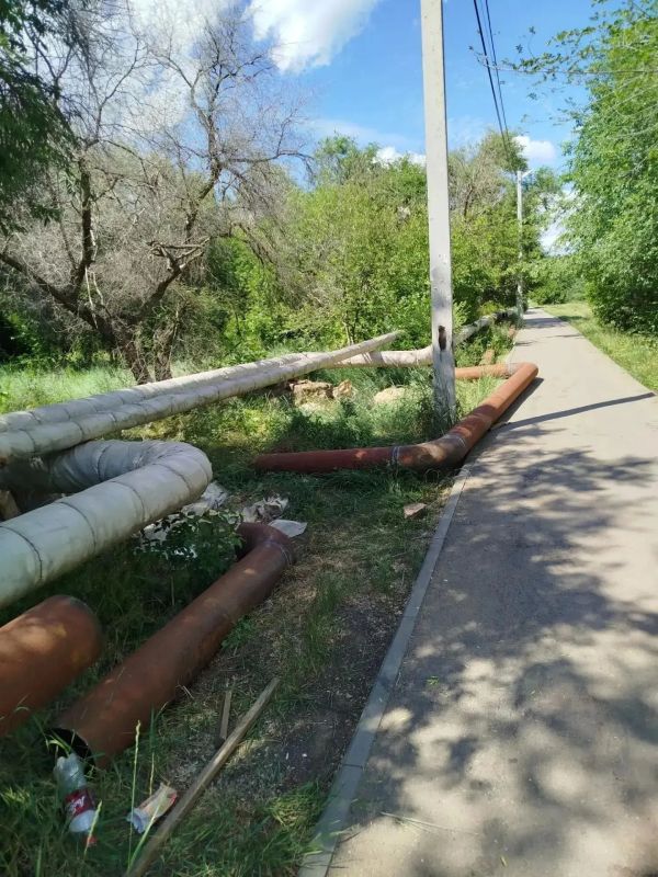 В Летном городке проводятся работы по замене участков теплотрассы В Летном городке проводятся работы по замене участков теплотрассы