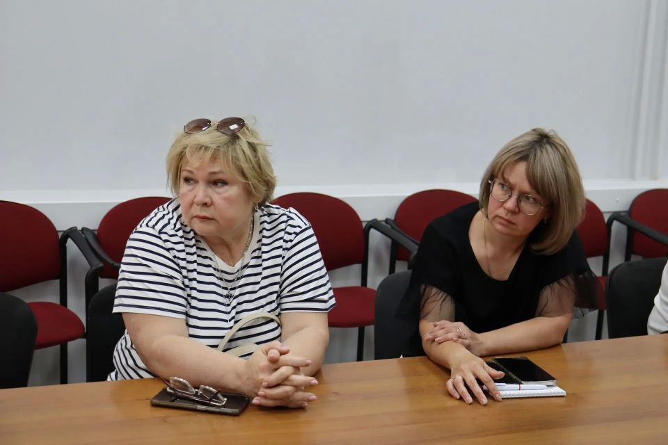 Общественники обсудили реализацию инициативных проектов и подготовку домов к зиме Общественники обсудили реализацию инициативных проектов и подготовку домов к зиме