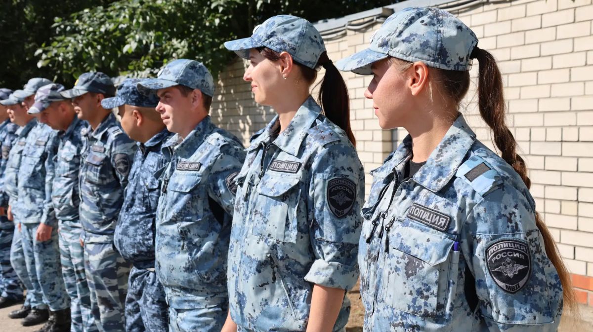 В центре кинологической службы регионального главка прошли областные соревнования среди кинологов В центре кинологической службы регионального главка прошли областные соревнования среди кинологов