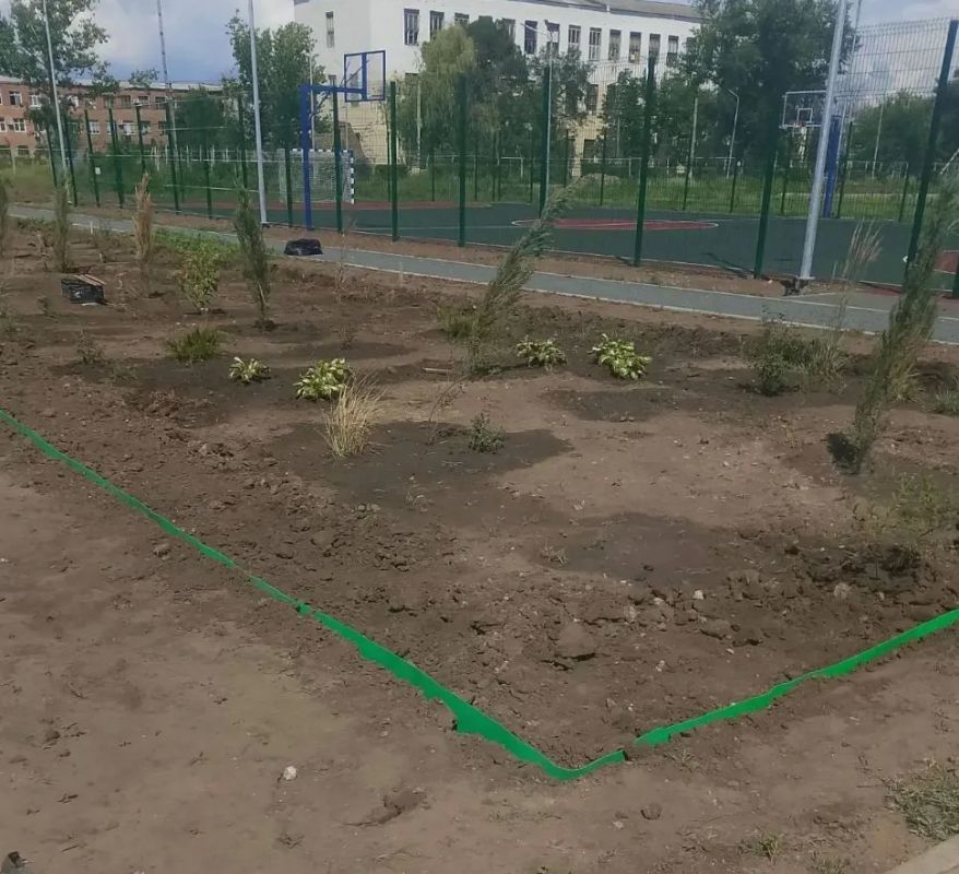 Продолжаем благоустройство общественных пространств Продолжаем благоустройство общественных пространств