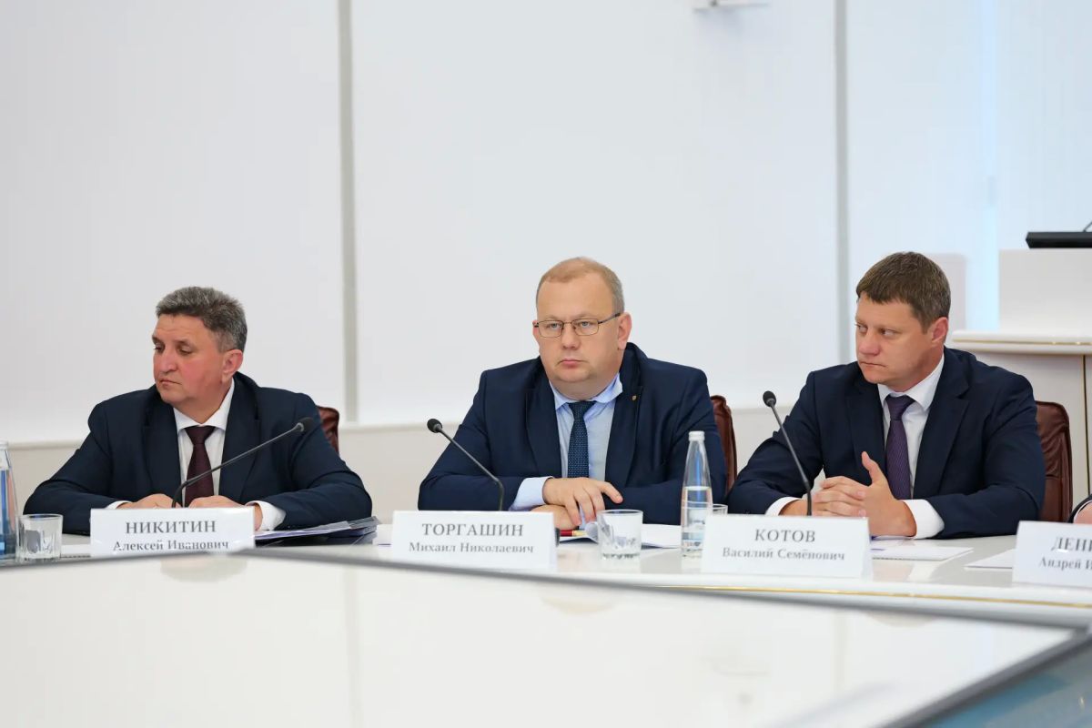 Роман Бусаргин: Сегодня в Саратовской области работала делегация из Республики Казахстан во главе с Чрезвычайным и Полномочным Послом в Российской Федерации Дауреном Аскербековичем Абаевым Роман Бусаргин: Сегодня в Саратовской области работала делегация из Республики Казахстан во главе с Чрезвычайным и Полномочным Послом в Российской Федерации Дауреном Аскербековичем Абаевым
