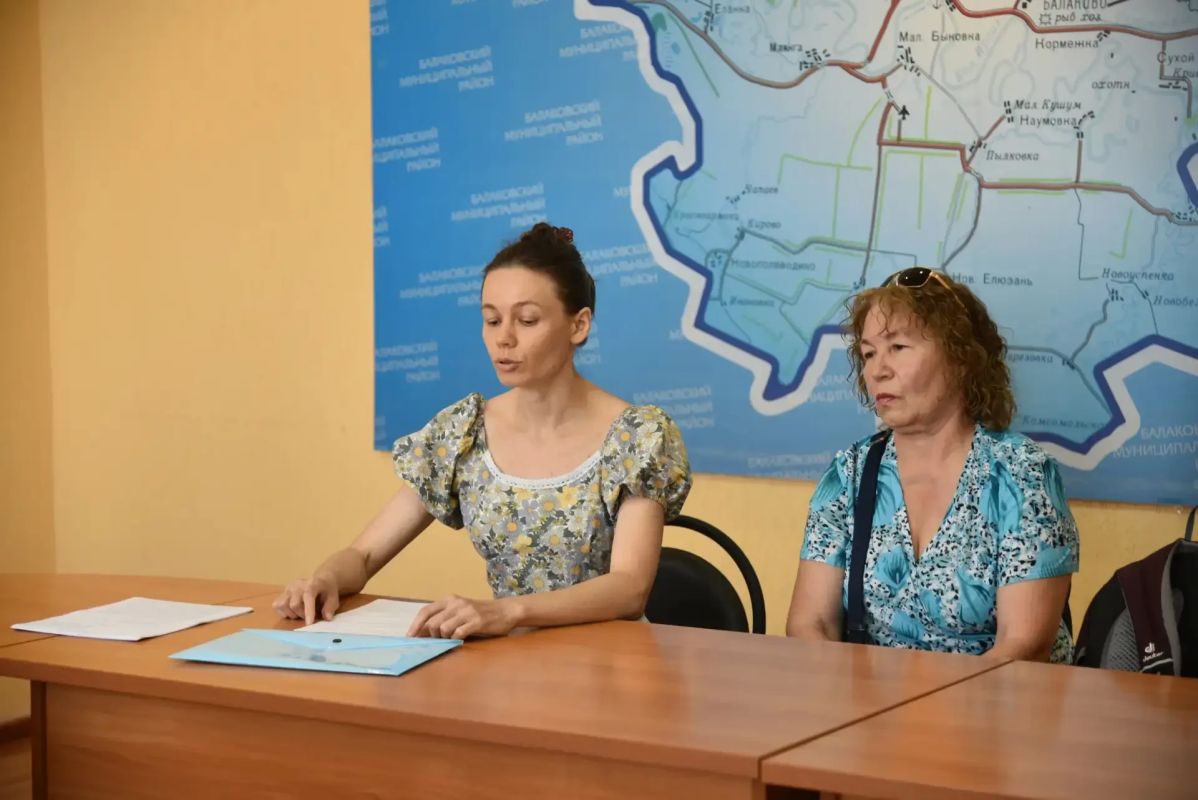 Провели прием жителей по личным вопросам Провели прием жителей по личным вопросам