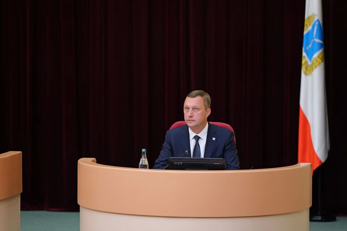 Роман Бусаргин: Решение вопроса обеспечения жильем детей-сирот и образовавшейся в прошлые годы очереди на территории Саратовской области на системном уровне ведется с 2021 года благодаря поддержке председателя... Роман Бусаргин: Решение вопроса обеспечения жильем детей-сирот и образовавшейся в прошлые годы очереди на территории Саратовской области на системном уровне ведется с 2021 года благодаря поддержке председателя...