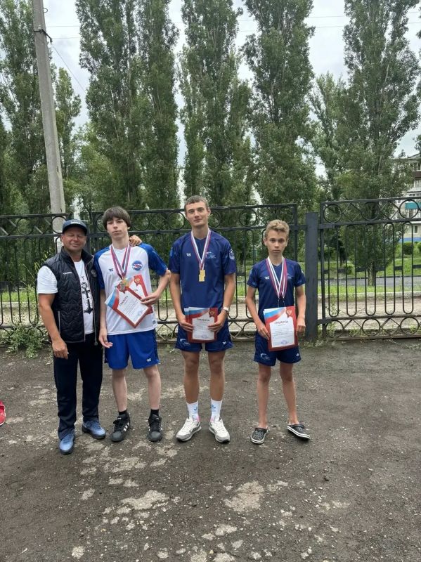 На Водном стадионе «Спортивной школы «Альбатрос» прошли Открытый Чемпионат и Первенство Балаковского муниципального района по воднолыжному спорту, посвященные Дню молодёжи России На Водном стадионе «Спортивной школы «Альбатрос» прошли Открытый Чемпионат и Первенство Балаковского муниципального района по воднолыжному спорту, посвященные Дню молодёжи России