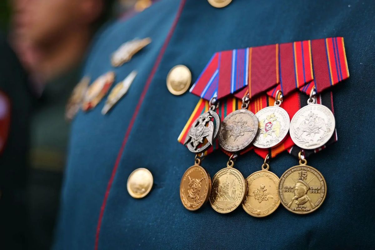 Роман Бусаргин: 1 июля в Саратовской области установлена особая памятная дата – День ветеранов боевых действий, участников локальных войн и вооруженных конфликтов Роман Бусаргин: 1 июля в Саратовской области установлена особая памятная дата – День ветеранов боевых действий, участников локальных войн и вооруженных конфликтов