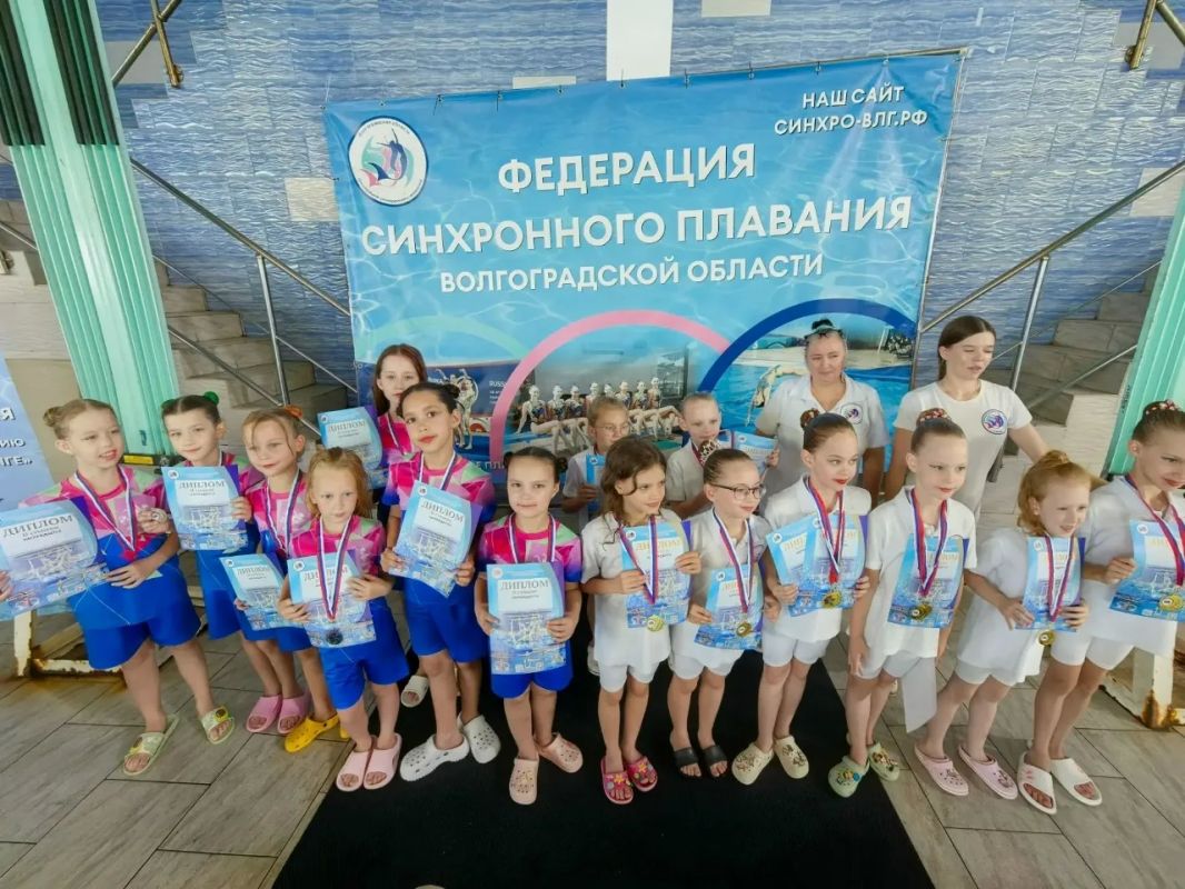 Синхронистки из Балаково успешно выступили на соревнованиях в Волгограде Синхронистки из Балаково успешно выступили на соревнованиях в Волгограде
