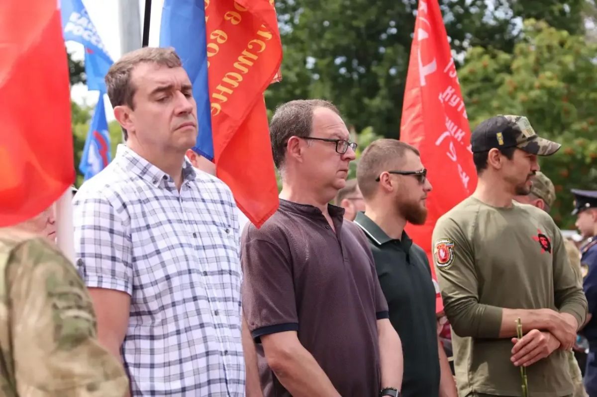Имена павших воинов сохранит мемориал в саратовском Парке Победы Имена павших воинов сохранит мемориал в саратовском Парке Победы