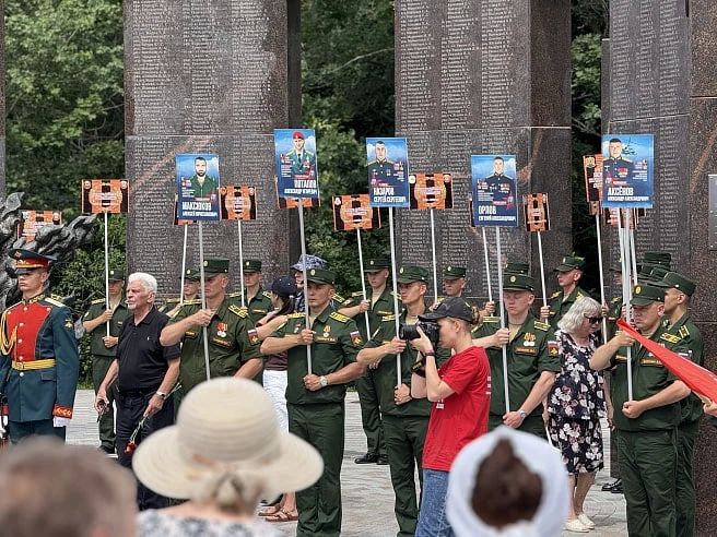 В Парке Победы увековечили память погибших в зоне СВО бойцов В Парке Победы увековечили память погибших в зоне СВО бойцов