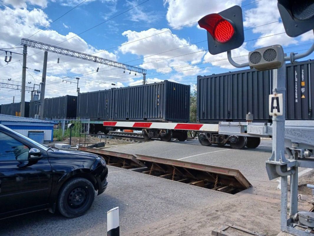 В Саратове ночью закроют железнодорожный переезд