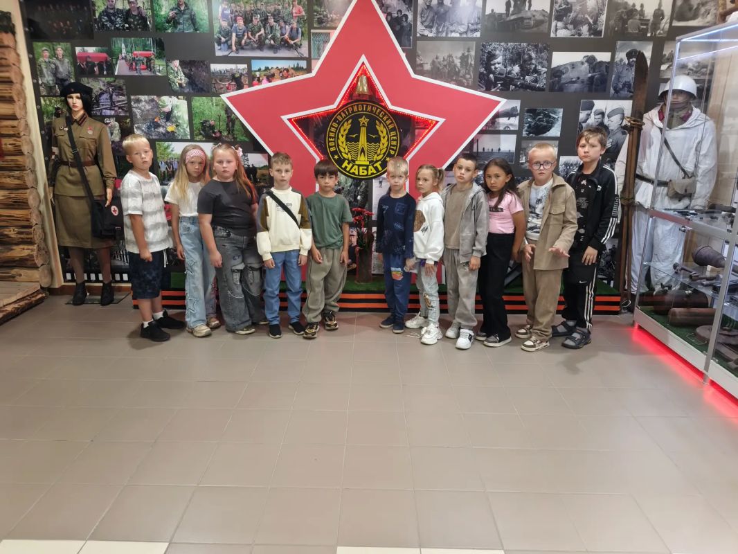 От школьной площадки — к страницам истории: Центр набат продолжает патриотическое воспитание детей От школьной площадки — к страницам истории: Центр набат продолжает патриотическое воспитание детей