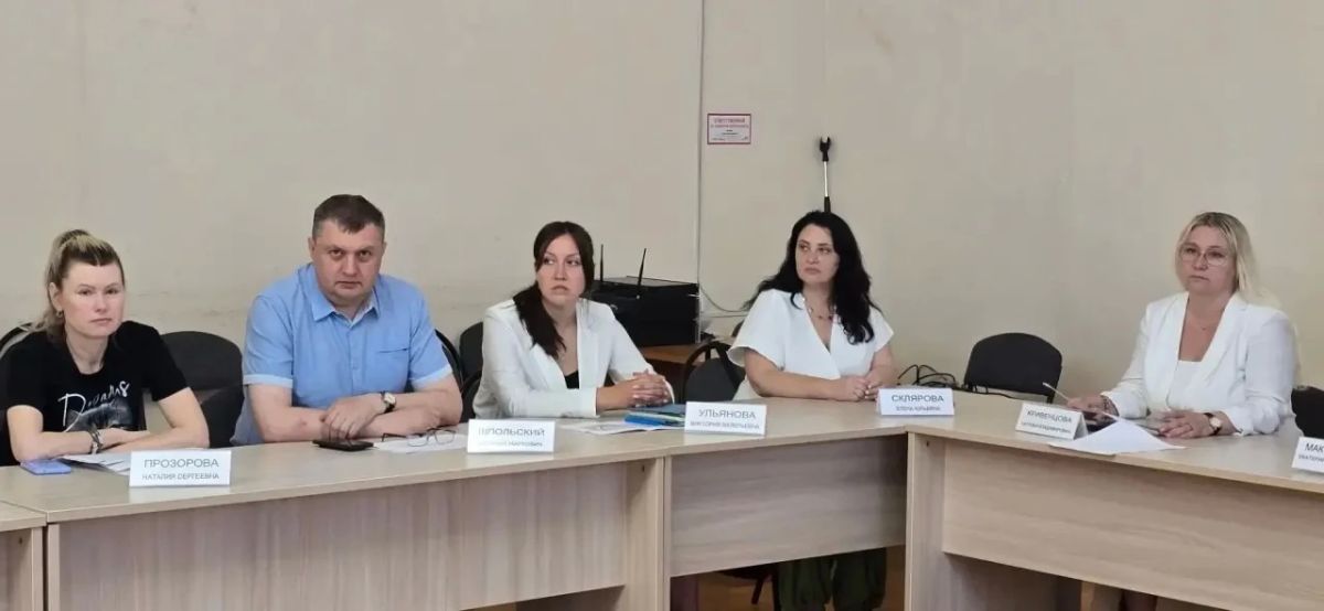 Традиционно, в первую субботу месяца, по поручению губернатора Романа Бусаргина провёл личный прием участников СВО и членов их семей Традиционно, в первую субботу месяца, по поручению губернатора Романа Бусаргина провёл личный прием участников СВО и членов их семей
