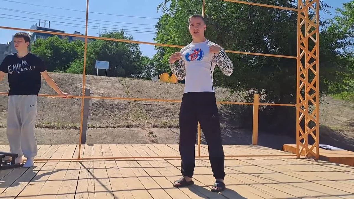 «Горячий песок 2.0»: на Энгельсском городском пляже завершились жаркие баталии