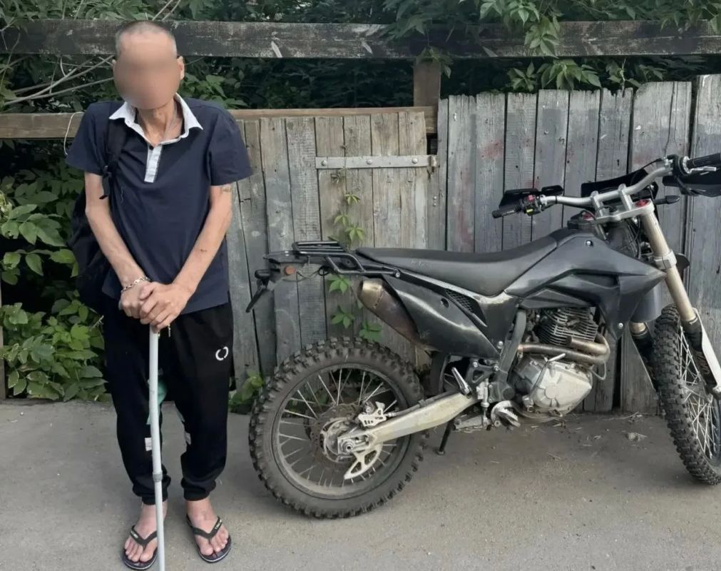 Саратовские полицейские нашли украденный мотоцикл за сутки и вернули его владельцу
