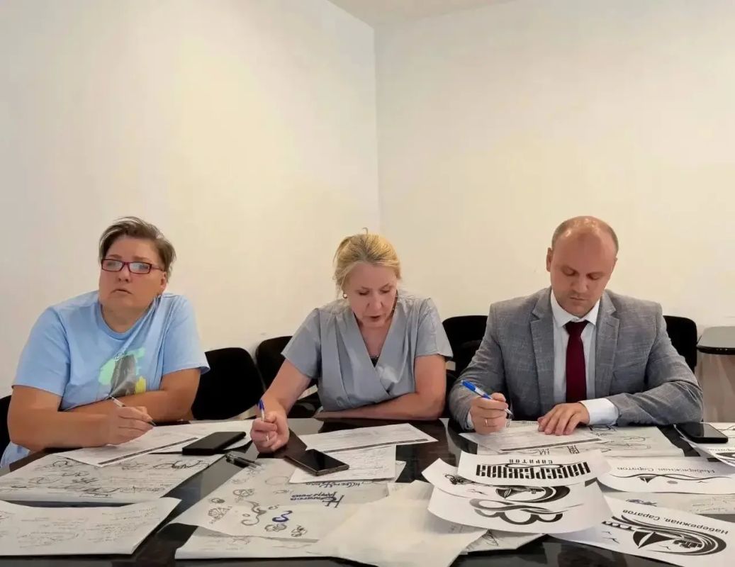 В комитете по архитектуре прошла разработка концепций визуального символа Саратовской набережной В комитете по архитектуре прошла разработка концепций визуального символа Саратовской набережной