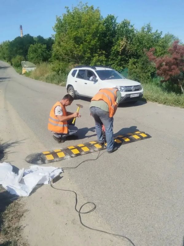В Князевке начались работы по благоустройству после обращения жителей В Князевке начались работы по благоустройству после обращения жителей