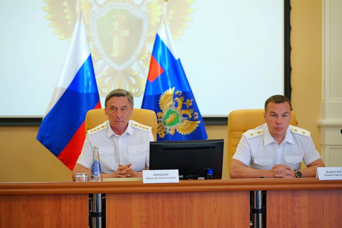 Заместитель Генерального прокурора Российской Федерации представил нового прокурора Саратовской области